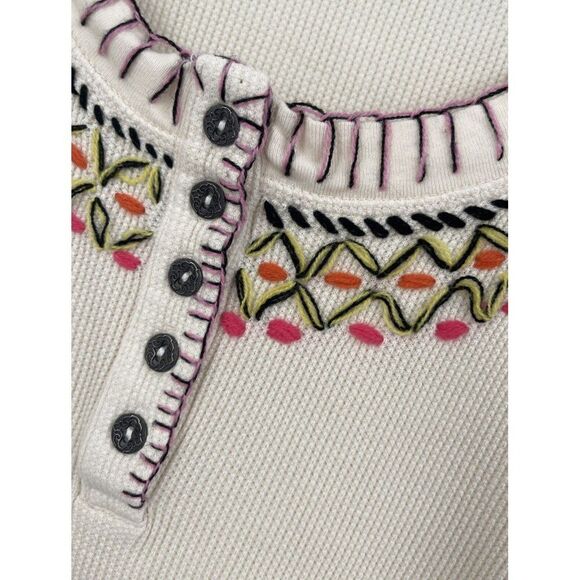 Mod-O-Doc For Sundance Large Waffle Knit Embroidered Top - Picture 2 of 5